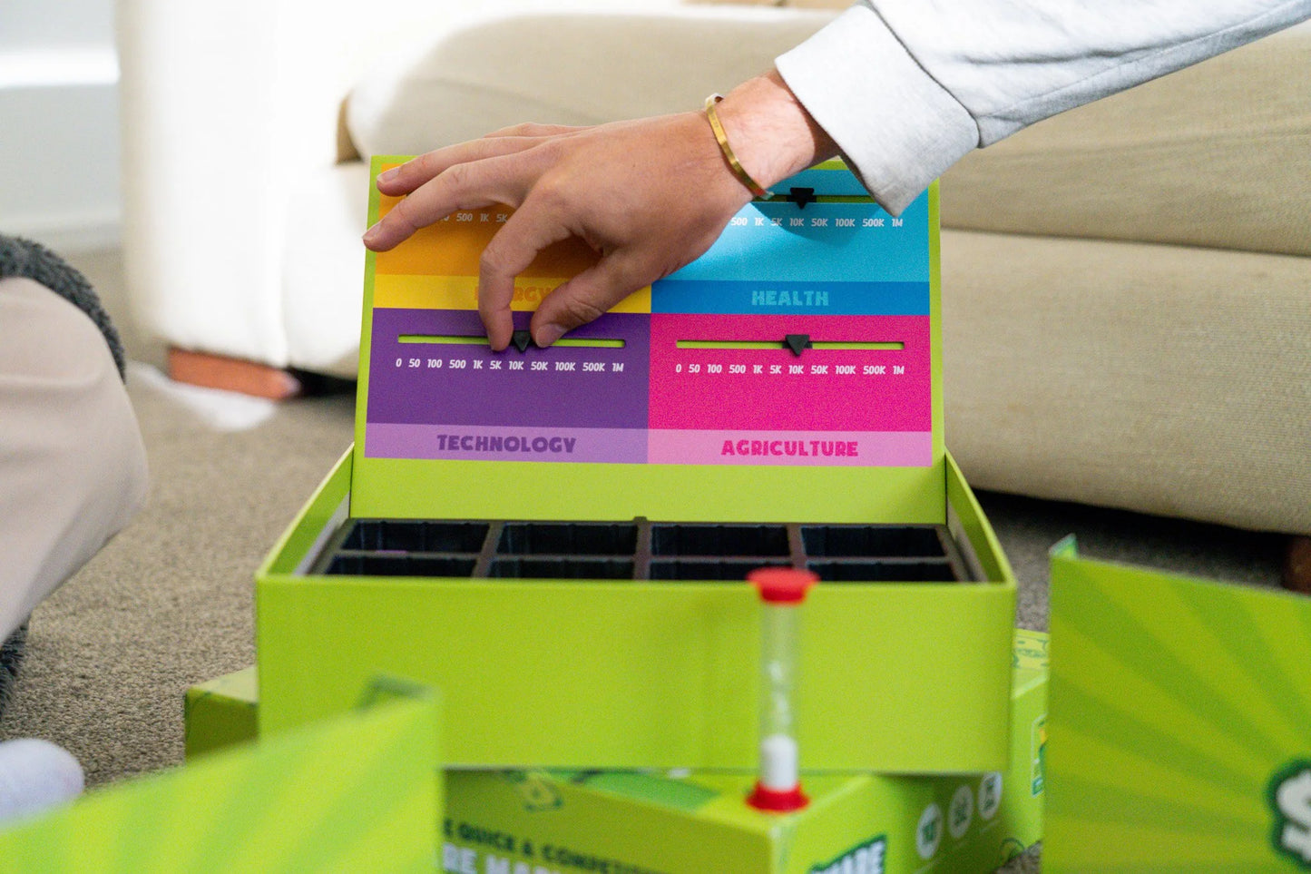 Sharenanigans: Investing Boardgame 🎲 Pre-Order 12th Dec